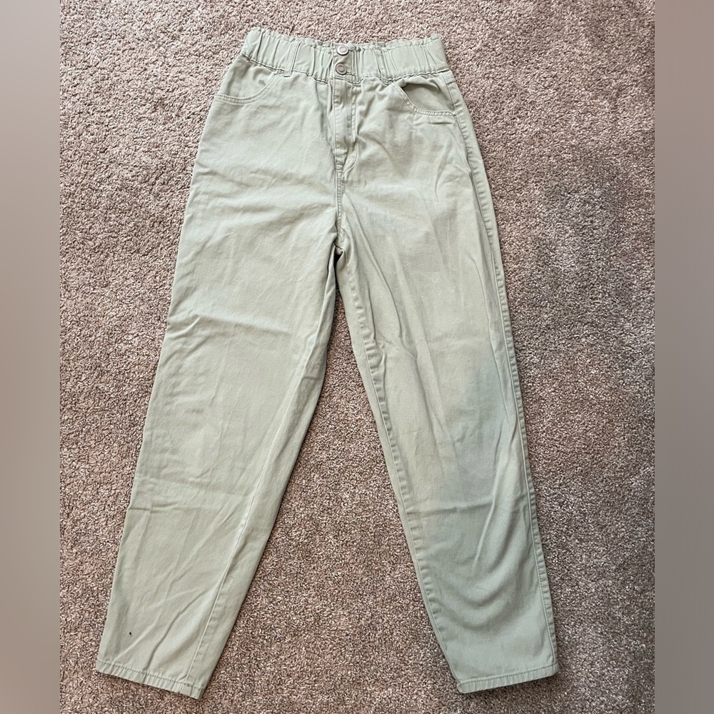 High waisted green pants